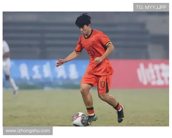 邝兆镭三万二红包引关注成焦点